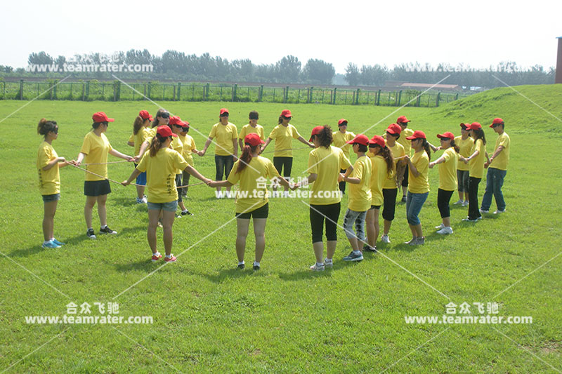 金灵服饰增强队伍的凝聚力拓展训练